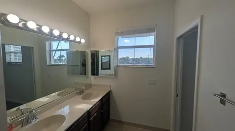 4153 Cascada Circle Cooper City FL 33024