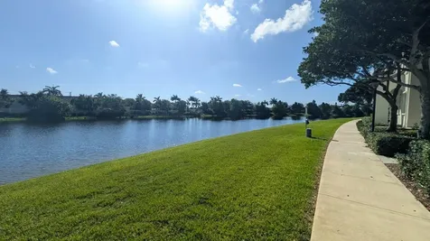 4153 Cascada Circle Cooper City FL 33024