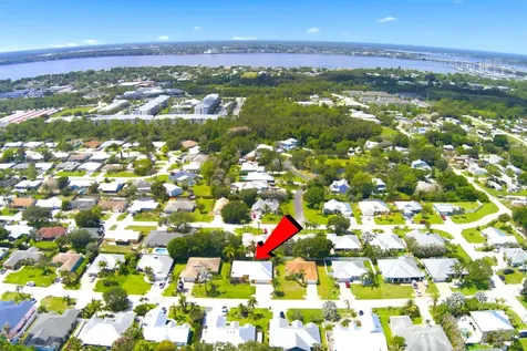 426 NE Vanda Terrado Jensen Beach FL 34957