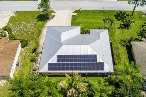 426 NE Vanda Terrado Jensen Beach FL 34957