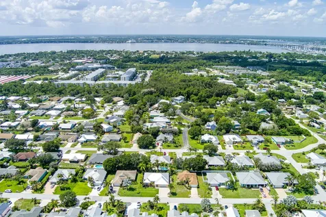 426 NE Vanda Terrado Jensen Beach FL 34957