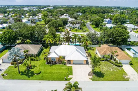 426 NE Vanda Terrado Jensen Beach FL 34957
