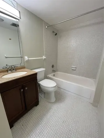 4158 Inverrary Drive Lauderhill FL 33319