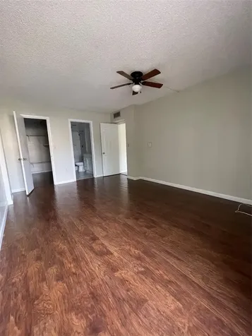 4158 Inverrary Drive Lauderhill FL 33319