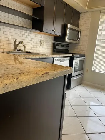 4158 Inverrary Drive Lauderhill FL 33319