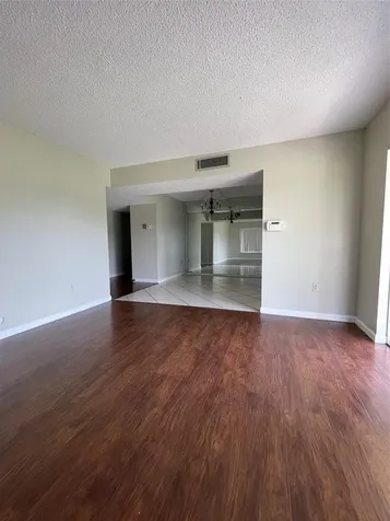 4158 Inverrary Drive Lauderhill FL 33319