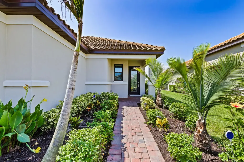 12828 SW Ambra Street Port St Lucie FL 34987