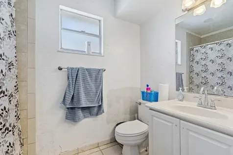 3136 2nd Street Vero Beach FL 32968