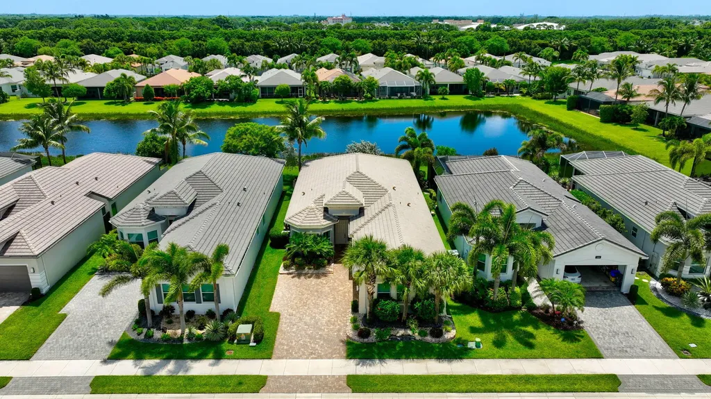 12604 Kettle River Pass Boynton Beach FL 33473