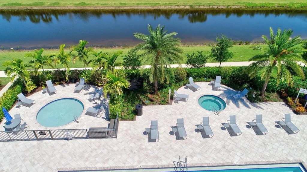 12604 Kettle River Pass Boynton Beach FL 33473