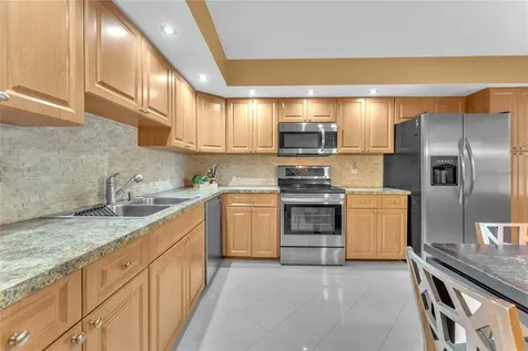 8407 NW 78th Court Tamarac FL 33321