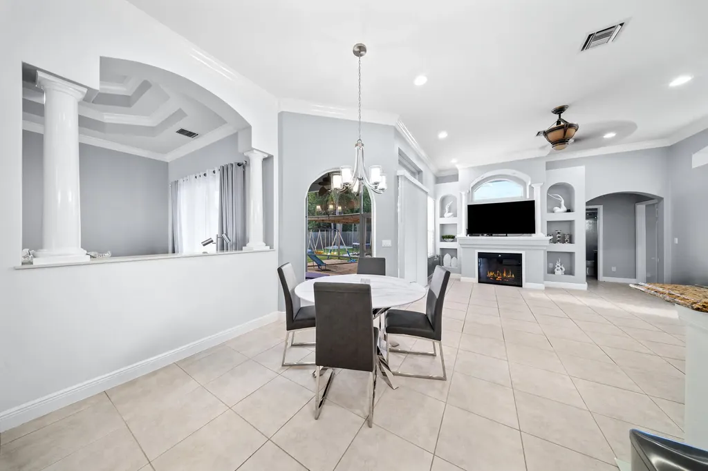 5918 NW Hann Drive Port St Lucie FL 34986