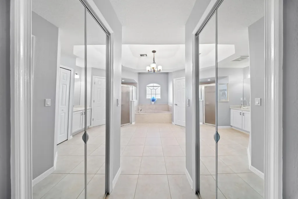 5918 NW Hann Drive Port St Lucie FL 34986