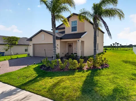 950 Bent Creek Drive Fort Pierce FL 34947