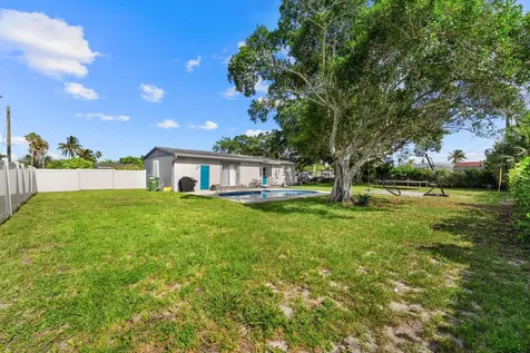 153 Abaco Drive Palm Springs FL 33461