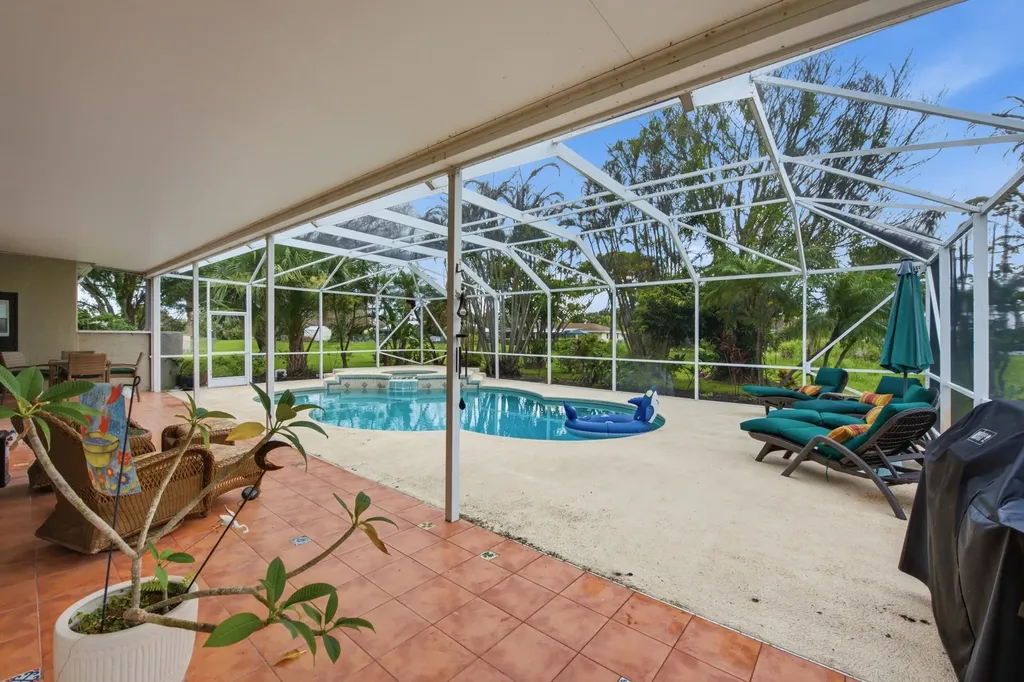 2598 SE Hamden Road Port St Lucie FL 34952