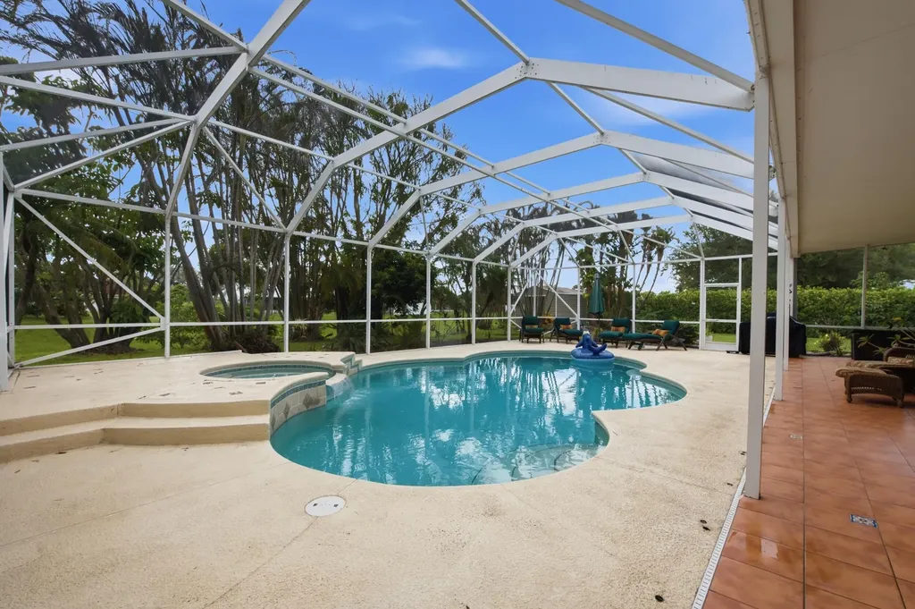 2598 SE Hamden Road Port St Lucie FL 34952