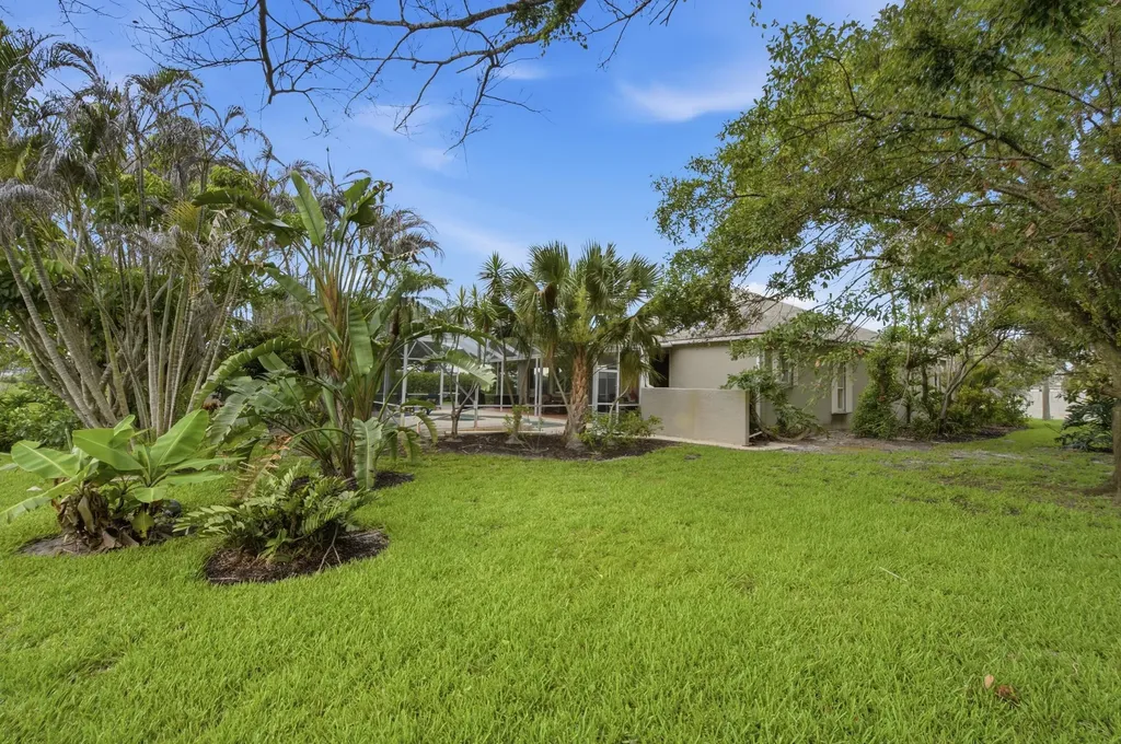2598 SE Hamden Road Port St Lucie FL 34952