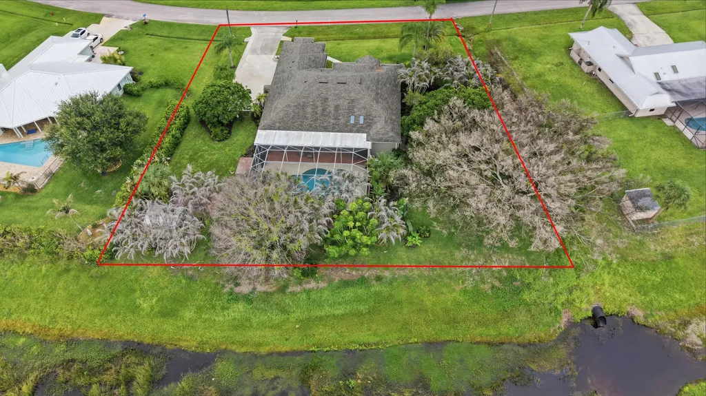 2598 SE Hamden Road Port St Lucie FL 34952