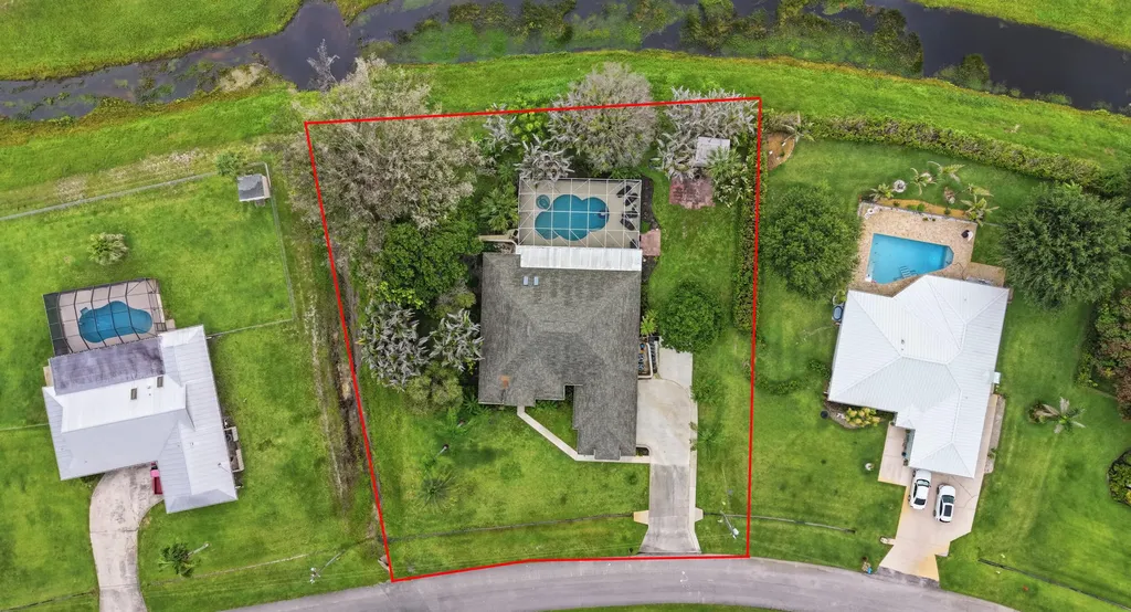 2598 SE Hamden Road Port St Lucie FL 34952