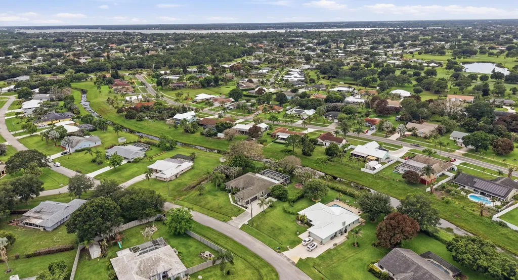 2598 SE Hamden Road Port St Lucie FL 34952