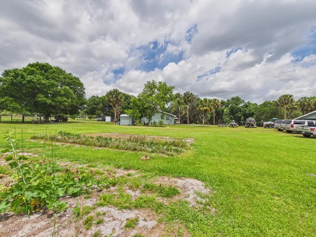 220 SW 67th Drive Okeechobee FL 34974