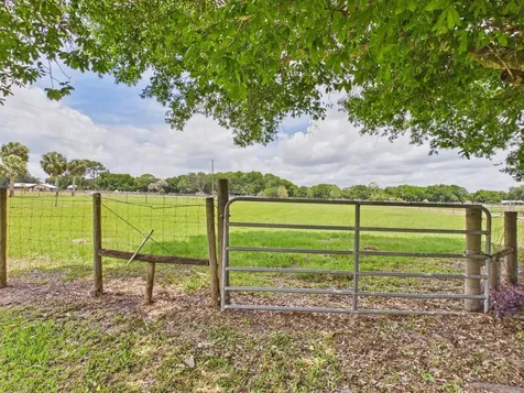 220 SW 67th Drive Okeechobee FL 34974