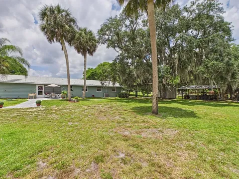 220 SW 67th Drive Okeechobee FL 34974