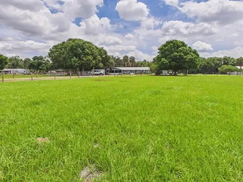 220 SW 67th Drive Okeechobee FL 34974