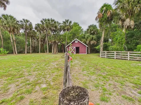 220 SW 67th Drive Okeechobee FL 34974