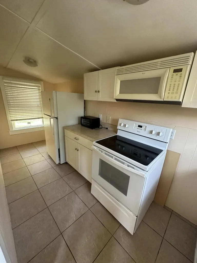 616 37th Street West Palm Beach FL 33407