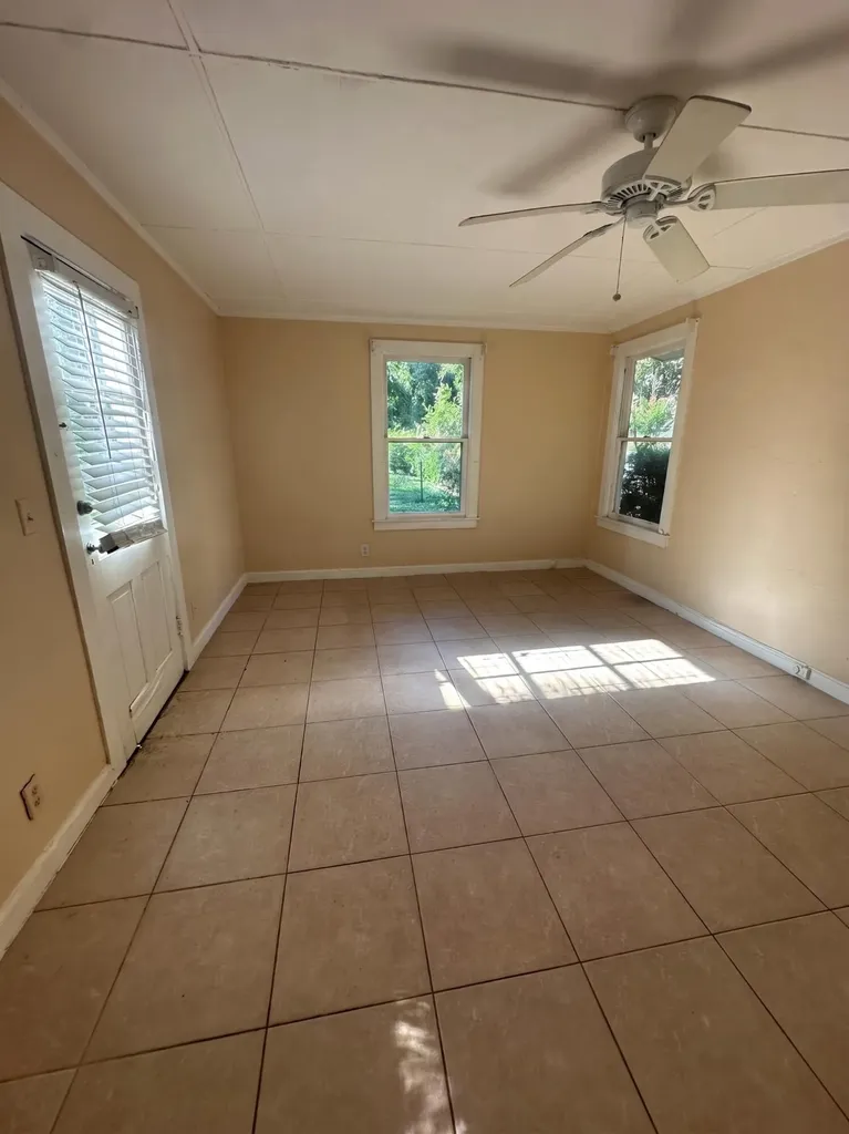 616 37th Street West Palm Beach FL 33407