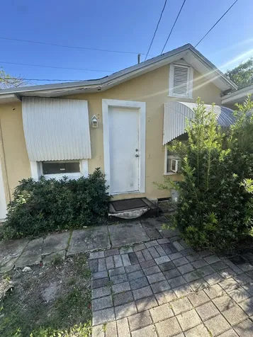 616 37th Street West Palm Beach FL 33407