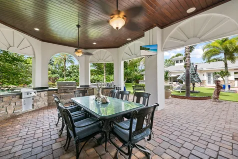 8950 NW 70th Court Parkland FL 33067