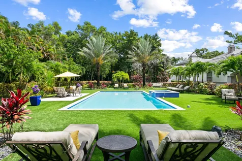 8950 NW 70th Court Parkland FL 33067