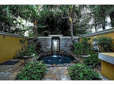 8950 NW 70th Court Parkland FL 33067