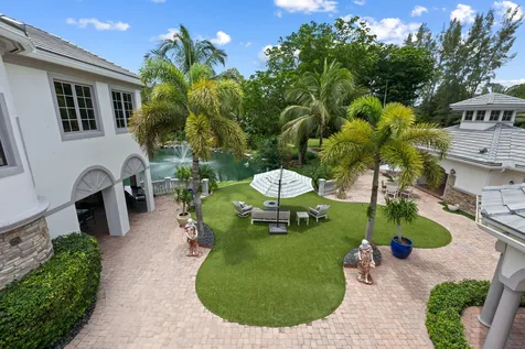 8950 NW 70th Court Parkland FL 33067