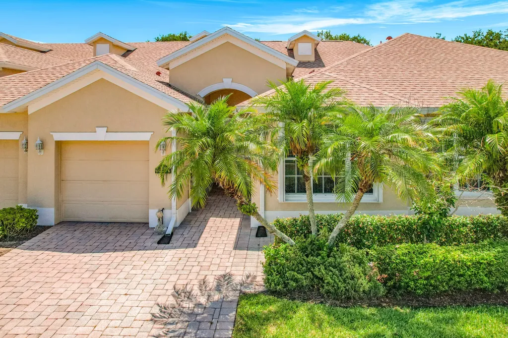 2679 W Brookfield Way Vero Beach FL 32966