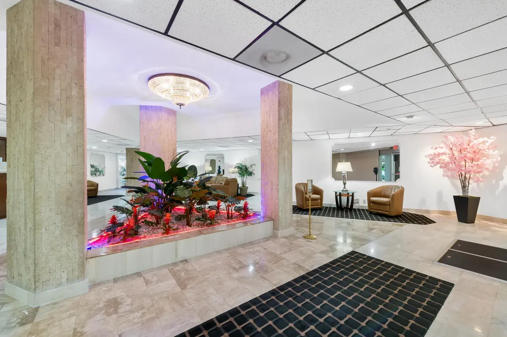 10777 W Sample Coral Springs FL 33065