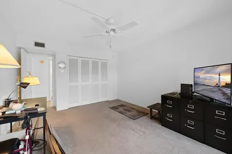 10777 W Sample Coral Springs FL 33065