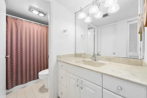 10777 W Sample Coral Springs FL 33065