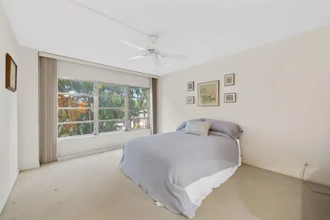 10777 W Sample Coral Springs FL 33065