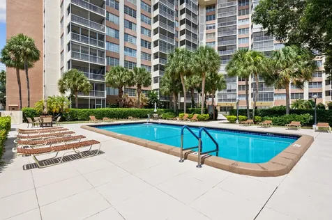 10777 W Sample Coral Springs FL 33065