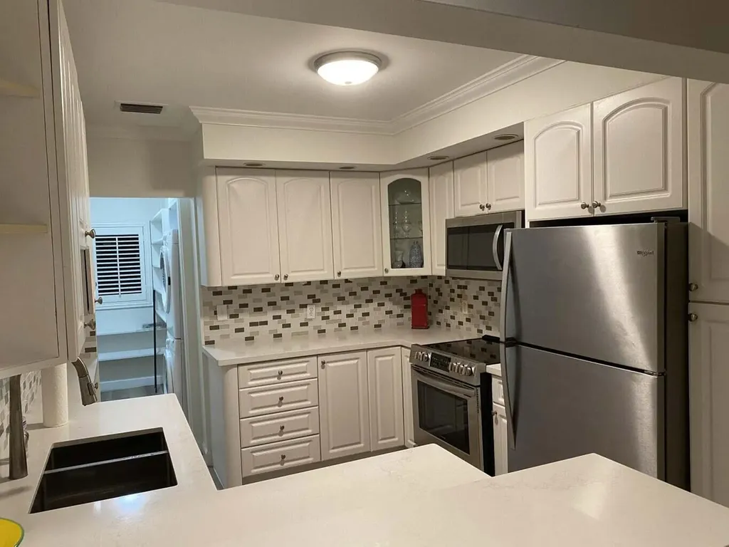 325 Sunset Drive Fort Lauderdale FL 33301