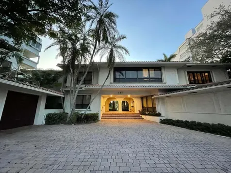 325 Sunset Drive Fort Lauderdale FL 33301