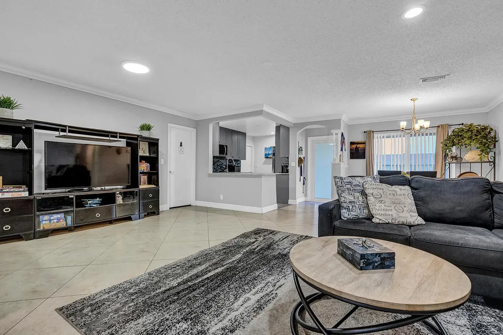 9544 Richmond Circle Boca Raton FL 33434