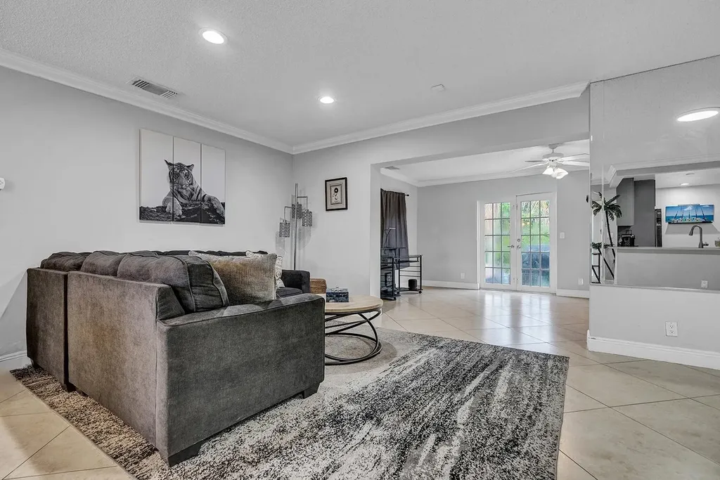 9544 Richmond Circle Boca Raton FL 33434