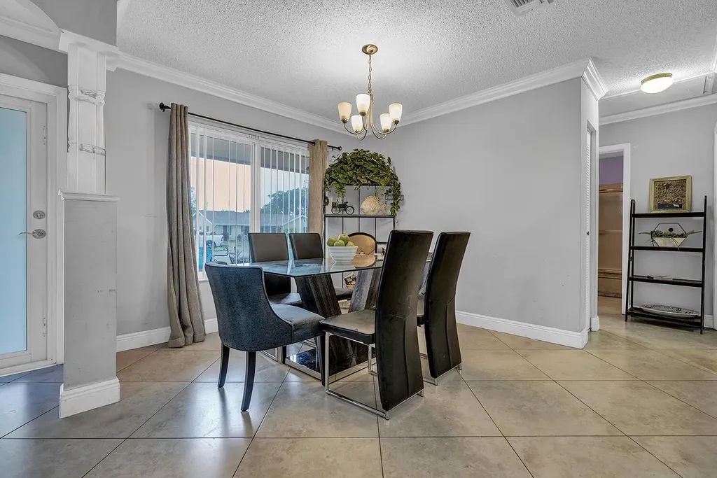 9544 Richmond Circle Boca Raton FL 33434