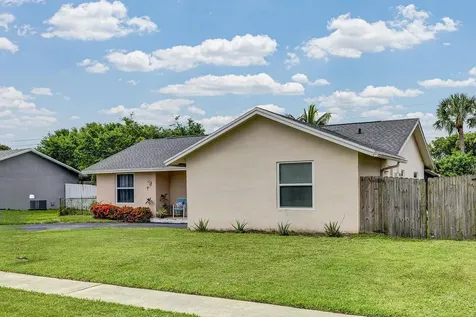 9544 Richmond Circle Boca Raton FL 33434