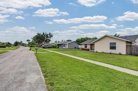 9544 Richmond Circle Boca Raton FL 33434